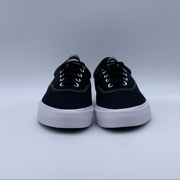 Converse Sneakers. - Picture 2 of 12